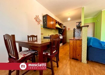 Foto 6 - Stabile - Palazzo Frazione Collina
 
77, Castelraimondo - foto 6