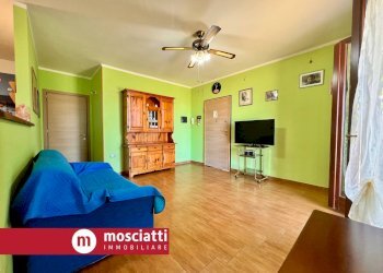 Foto 7 - Stabile - Palazzo Frazione Collina
 
77, Castelraimondo - foto 7