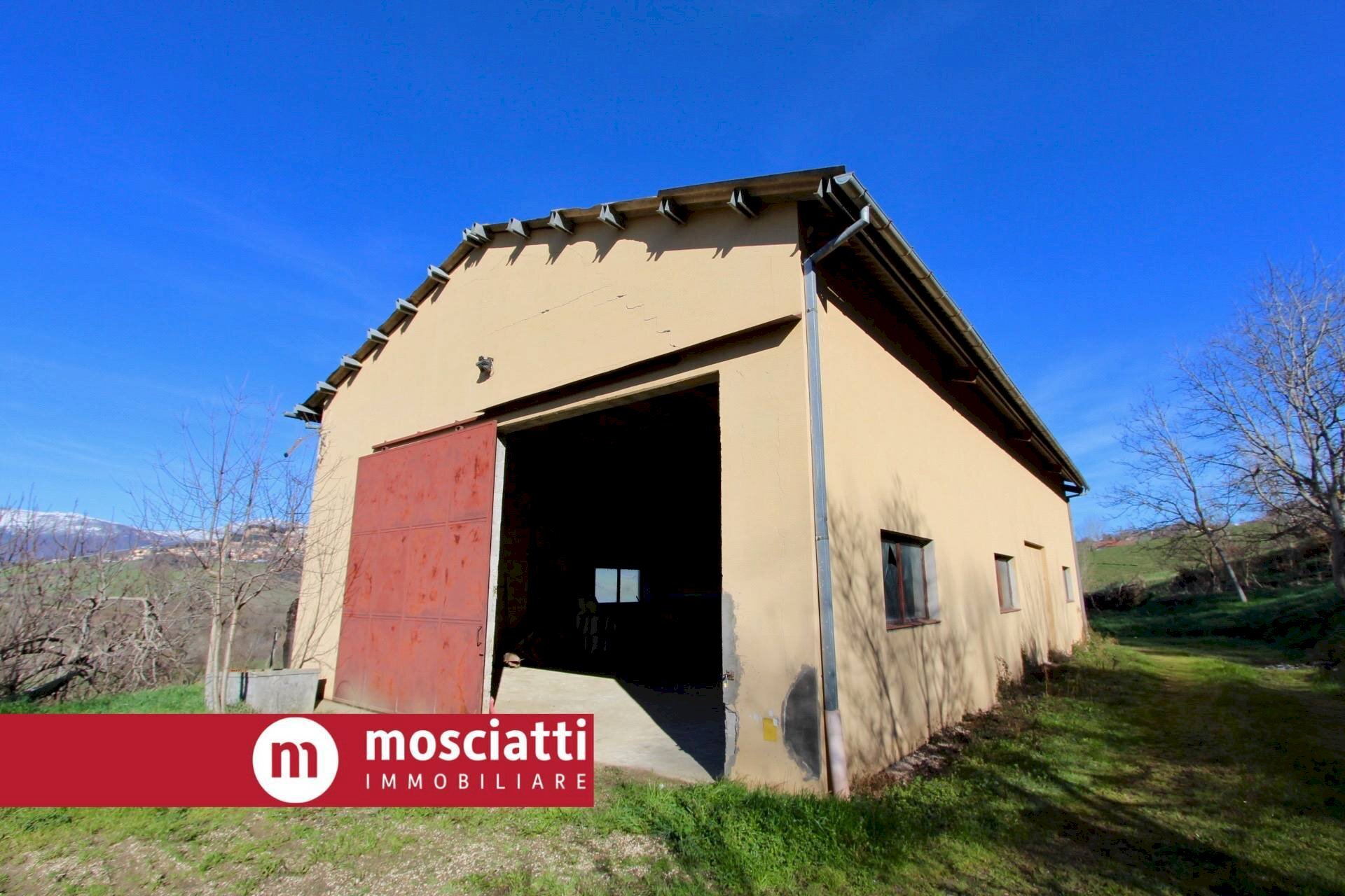 Foto 1 - Agricultural land Località San Luca, Camerino - photo 1