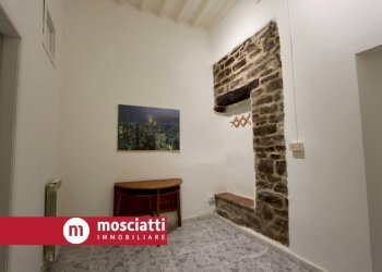 Foto 1 - Quadrilocale Vicolo Gesseria
 
7, Matelica - foto 1