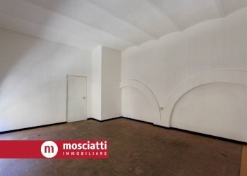 Foto 6 - Locale Commerciale Corso Vittorio Emanuele
 
60, Matelica - foto 6