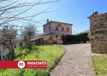 Foto 2 - Casa indipendente Frazione Acquosi, Gagliole - foto 2