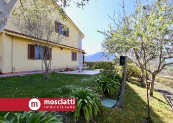 Foto 7 - Villa Località Montagnano
 
22, Camerino - foto 7