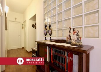 Foto 14 - Villa Località Montagnano
 
22, Camerino - foto 14