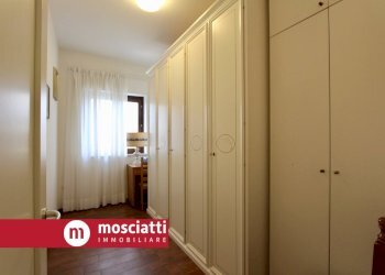 Foto 16 - Villa Località Montagnano
 
22, Camerino - foto 16