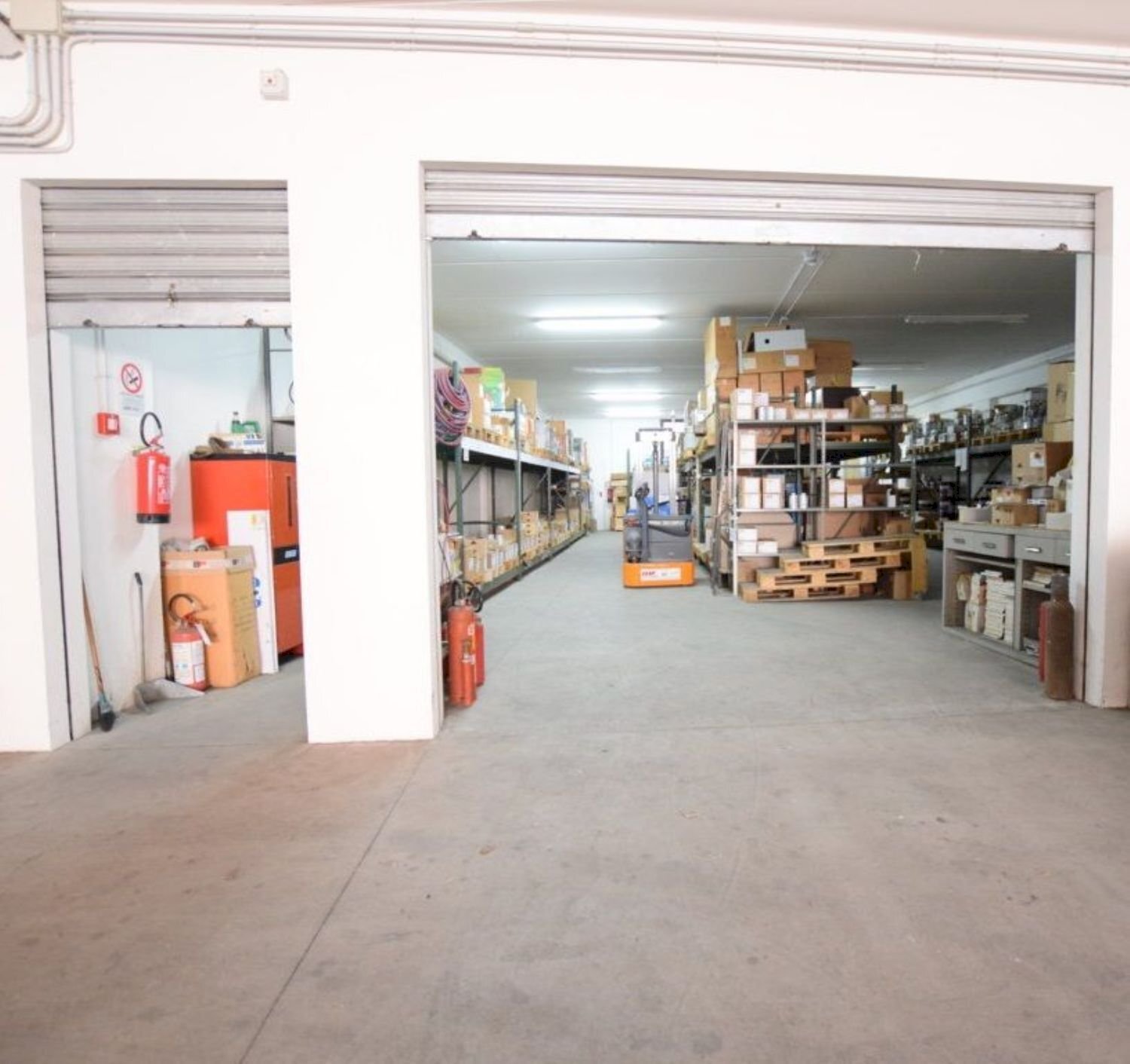 Foto 1 - Commercial Premises Predda Niedda Sud Strada 22, Sassari - photo 1