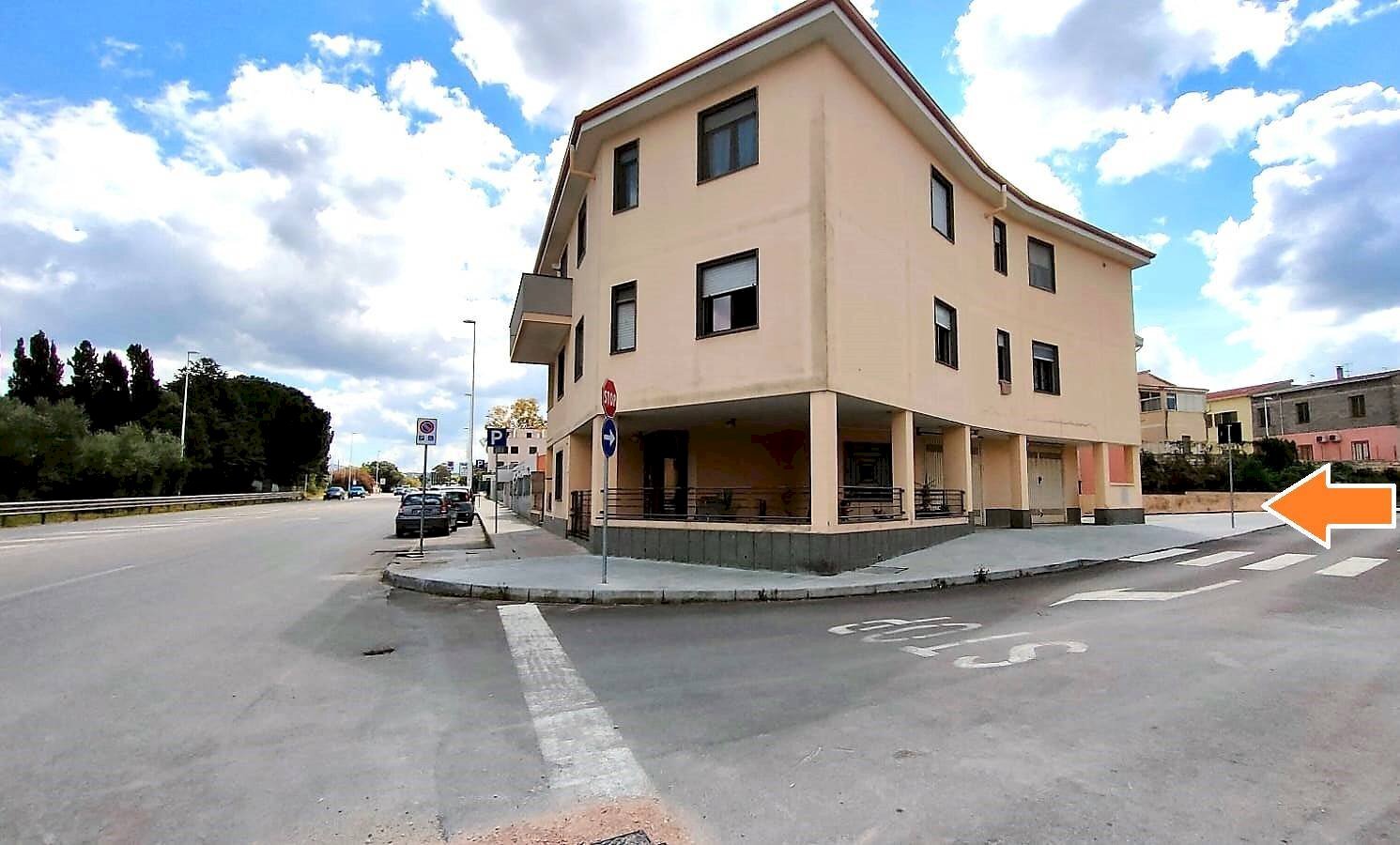 Foto 3 - Box Via Millelire
 
33, Sassari - photo 3