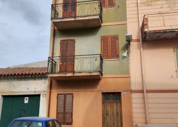 Foto 1 - Casa indipendente Piazzetta Diaz
 
2, Bonorva - foto 1