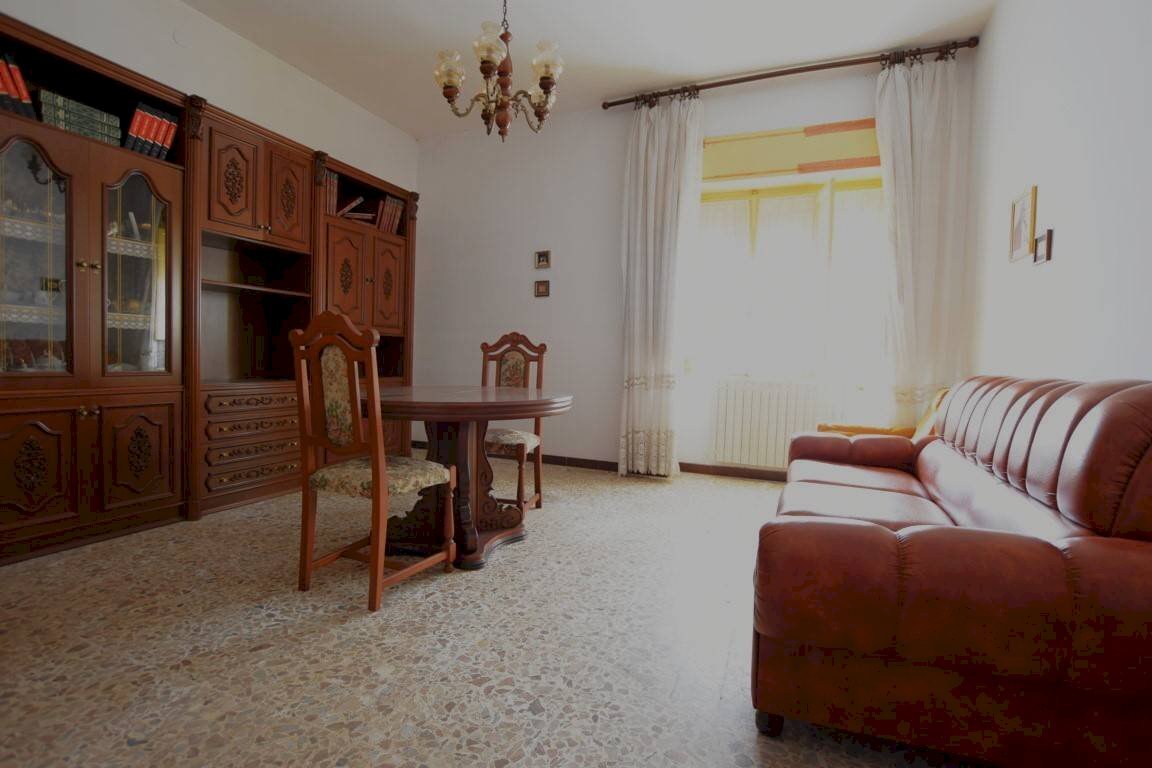 Foto 2 - Apartment via Logudoro
 
7, Ploaghe - photo 2