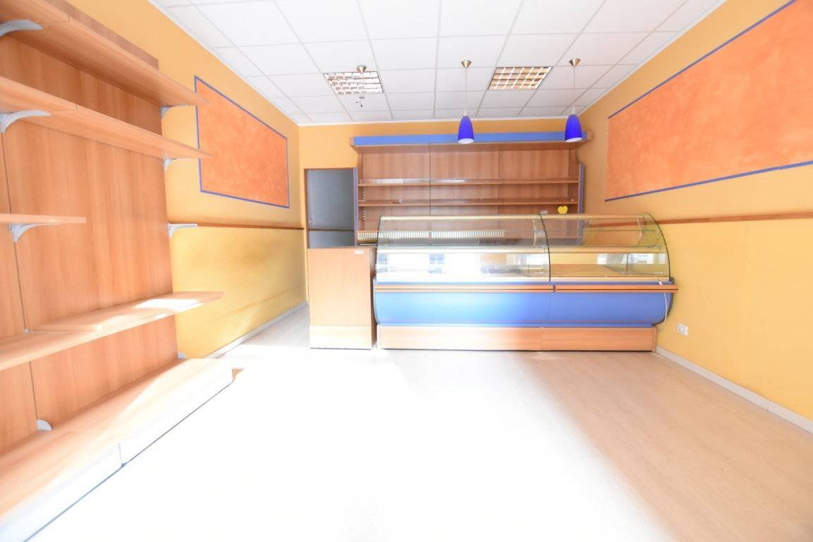 Foto 3 - Locale Commerciale VIA STANIS MANCA
 
1, Sassari - foto 3