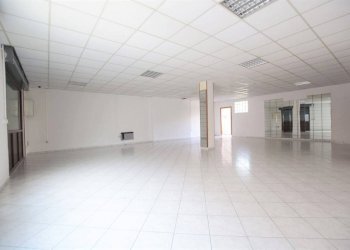 Foto 3 - Locale Commerciale VIA BIASI
 
5, Nuoro - foto 3