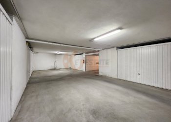 Foto 1 - Box Via Millelire
 
11, Sassari - foto 1