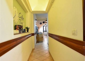 Foto 8 - Commercial Activity Corso Vittorio Emanuele
 
6, Sassari - photo 8