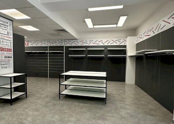 Foto 6 - Commercial Premises via Lo Frasso
 
36, Alghero - photo 6