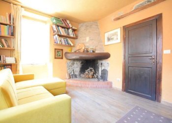 Foto 3 - Independent house Via Moros
 
20, Aritzo - photo 3