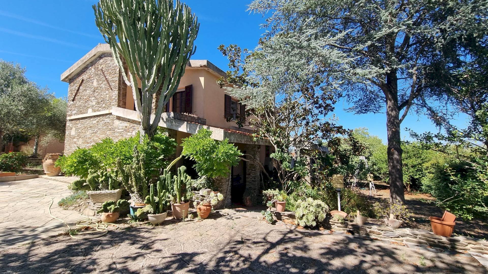 Foto 1 - Villa Strada vicinale montalè
 
4, Sassari - planimetria 1