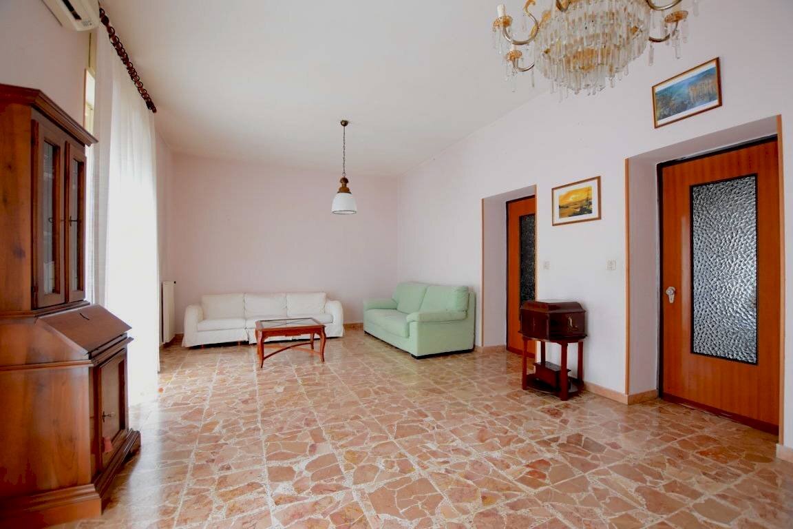 Foto 3 - Four-room apartment via Nicolodi
 
15, Sassari - photo 3