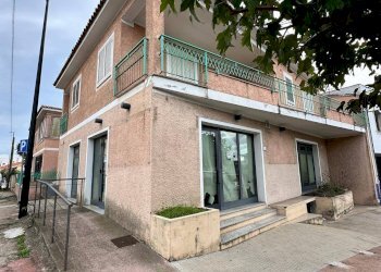 Foto 1 - Locale Commerciale viale Aldo Moro
 
243, Olbia - foto 1