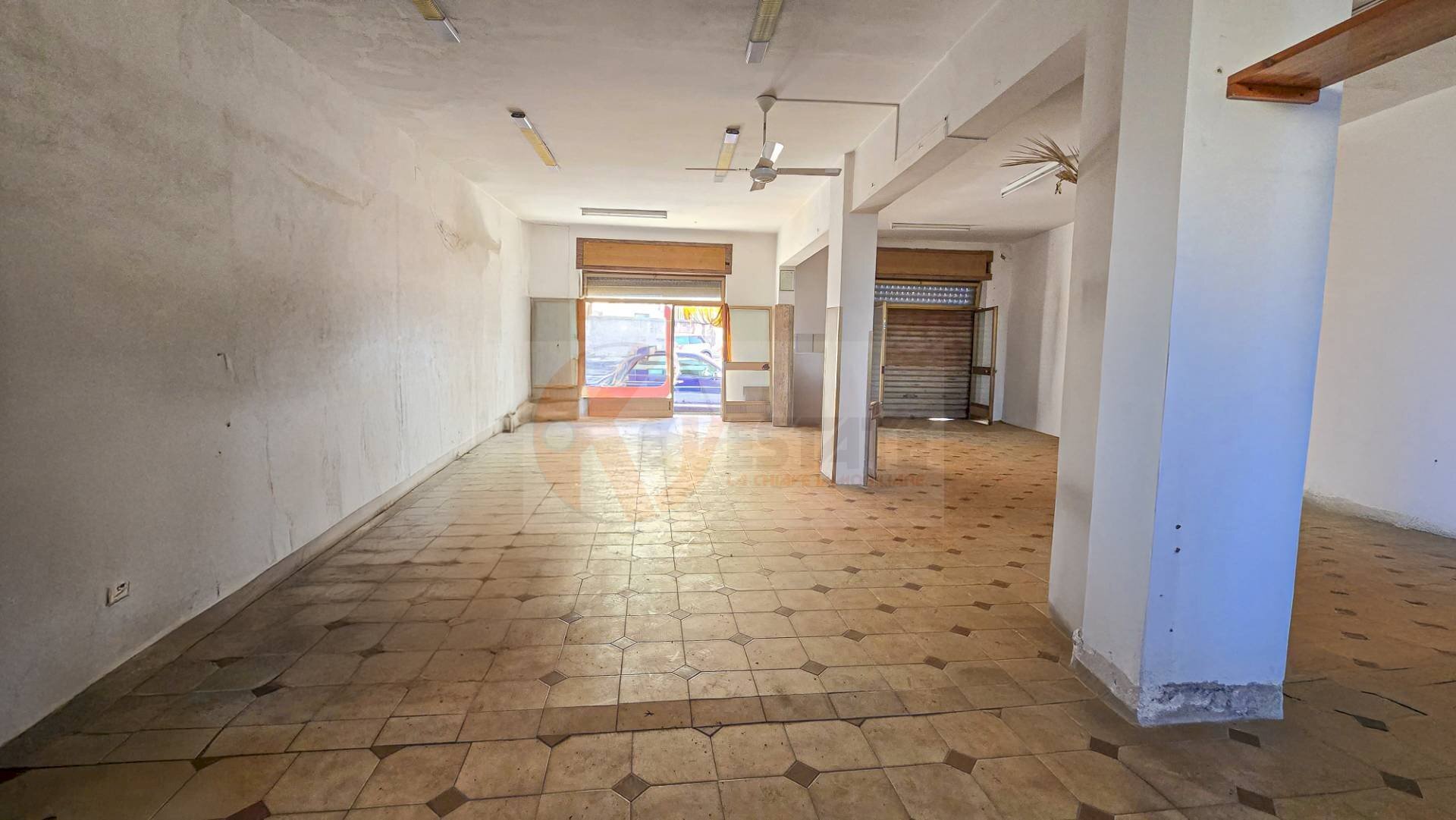 Foto 3 - Commercial Premises via marogna
 
14, Sassari - photo 3