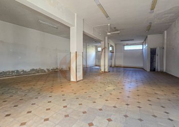 Foto 5 - Commercial Premises via marogna
 
14, Sassari - photo 5