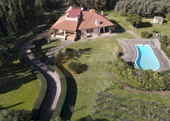 Foto 1 - Villa REGIONE MACCIA D` AGLIASTRU
 
166, Sassari - foto 1