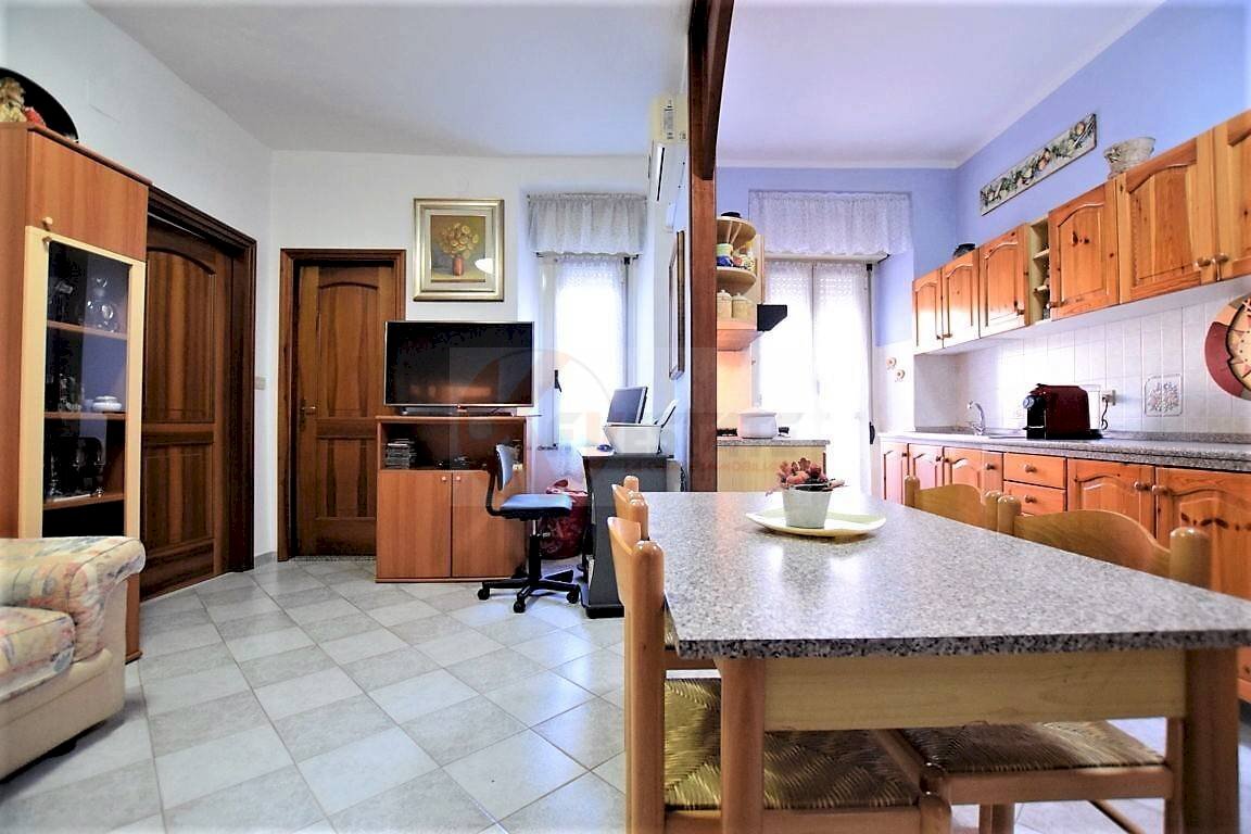 Foto 3 - Four-room apartment via Lamarmora
 
55, Sassari - photo 3