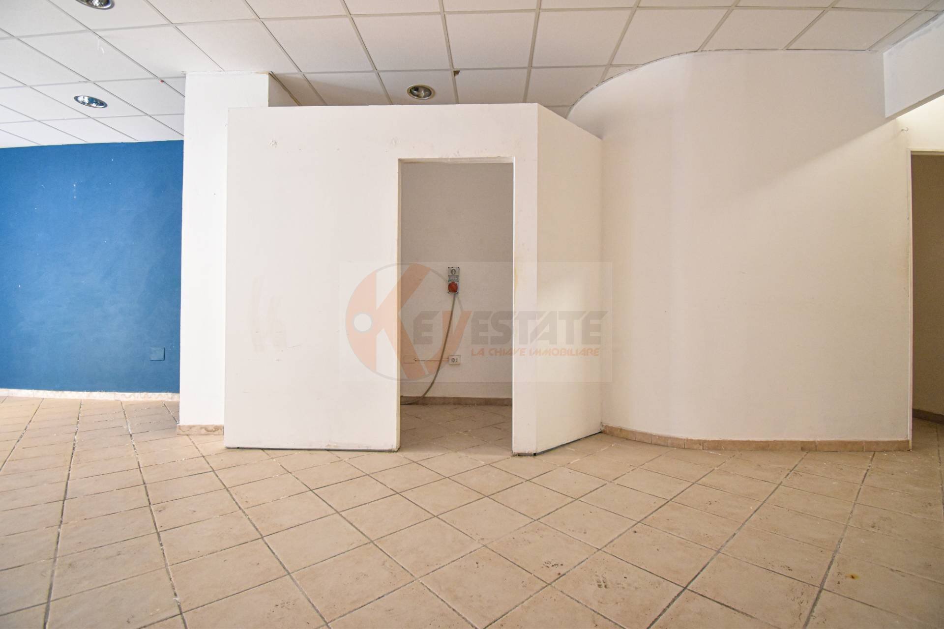 Foto 3 - Commercial Premises via Galileo Galilei
41, Sassari - photo 3