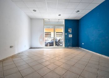 Foto 1 - Commercial Premises via Galileo Galilei
 
41, Sassari - photo 1