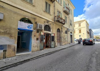 Foto 1 - Locale Commerciale via Mazzini
 
11, Sassari - foto 1