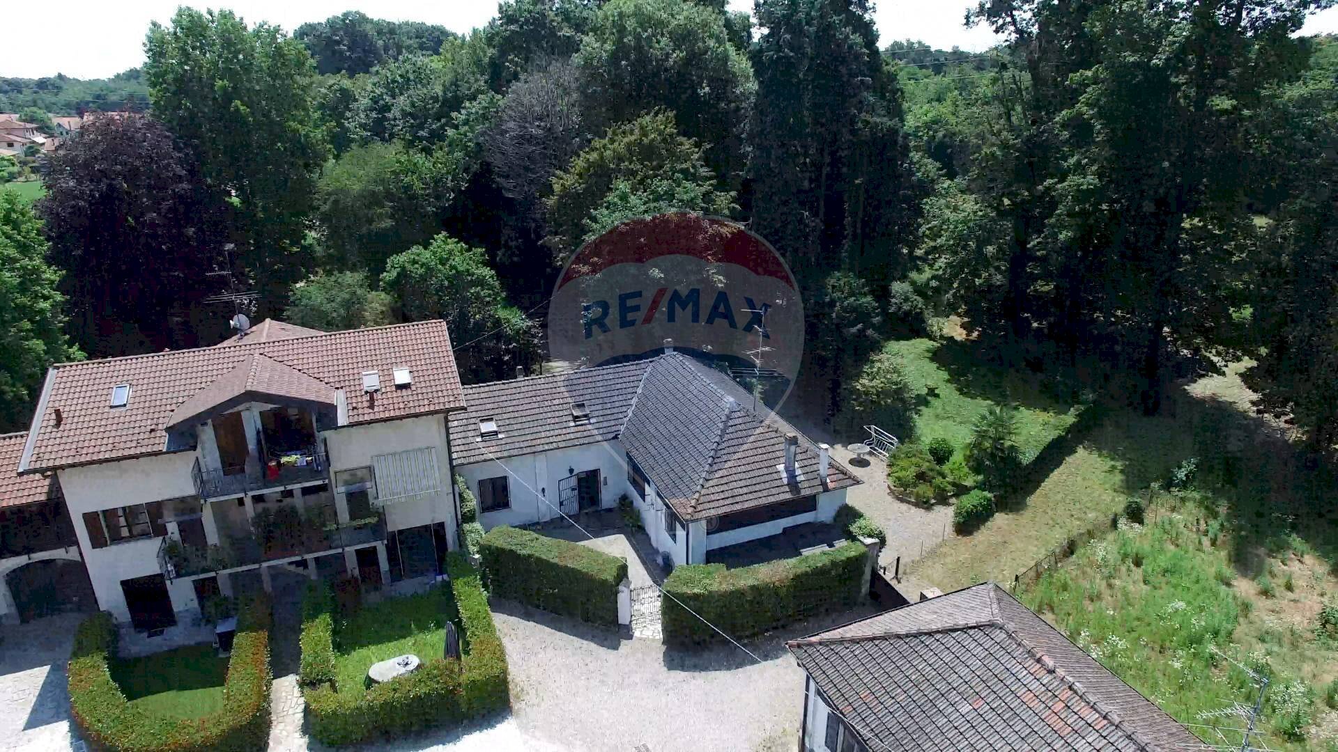 Casa all\'aperto - Independent house Via San Giorgio
 
45, Casorate Sempione - photo 2