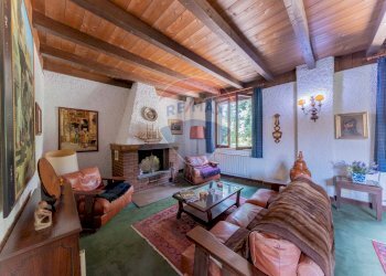 Soggiorno - Independent house Via San Giorgio
 
45, Casorate Sempione - photo 3