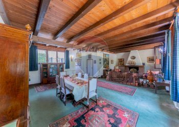 Sala da pranzo - Independent house Via San Giorgio
 
45, Casorate Sempione - photo 6