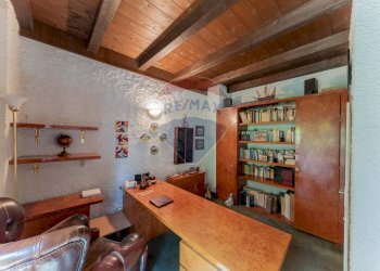 Ufficio - Independent house Via San Giorgio
 
45, Casorate Sempione - photo 22