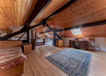 Camera / camera da letto - Independent house Via San Giorgio
 
45, Casorate Sempione - photo 33