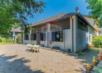 Casa all\'aperto - Independent house Via San Giorgio
 
45, Casorate Sempione - photo 42