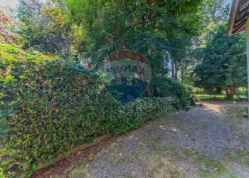 Giardino - Independent house Via San Giorgio
 
45, Casorate Sempione - photo 46