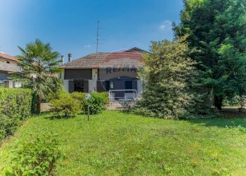 Giardino - Independent house Via San Giorgio
 
45, Casorate Sempione - photo 49