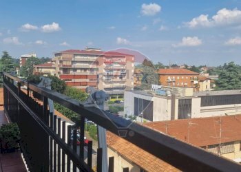 Balcone - Quadrilocale via Mameli
 
15A, Gallarate - foto 1