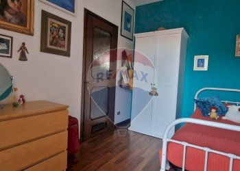 Camera / camera da letto - Quadrilocale via Mameli
 
15A, Gallarate - foto 27