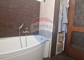 Bagno - Quadrilocale via Mameli
 
15A, Gallarate - foto 36