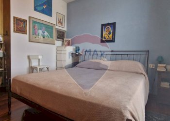 Camera / camera da letto - Quadrilocale via Mameli
 
15A, Gallarate - foto 41