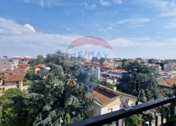 Balcone - Quadrilocale via Mameli
 
15A, Gallarate - foto 51