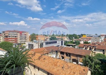 Edificio all\'aperto - Quadrilocale via Mameli
 
15A, Gallarate - foto 52