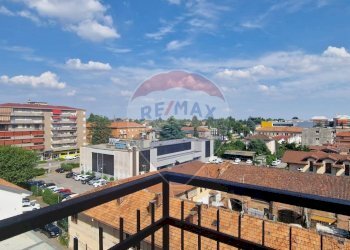 Balcone - Quadrilocale via Mameli
 
15A, Gallarate - foto 54