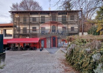 Casa all\'aperto - Bar Tavola Calda - Fredda Via Sempione, Varallo Pombia - foto 4