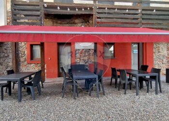 Terrazza - Bar Tavola Calda - Fredda Via Sempione, Varallo Pombia - foto 5