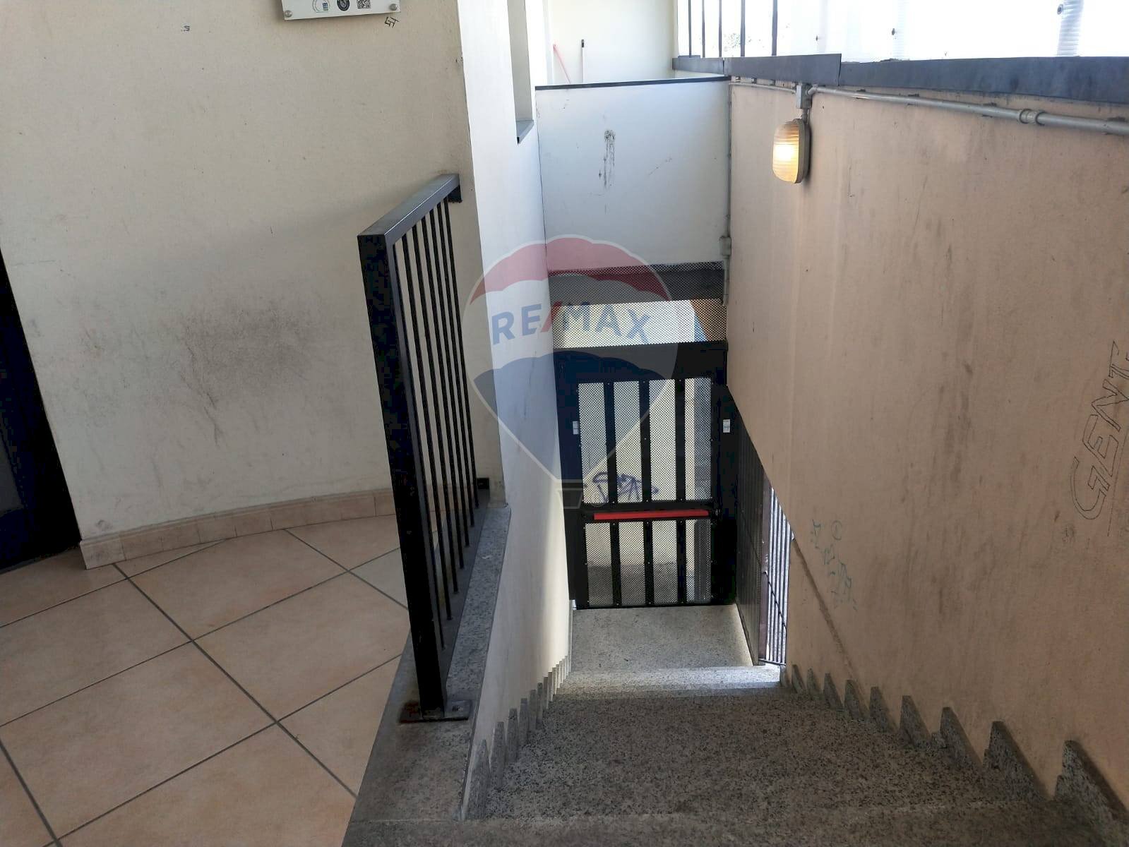 Scale - Shop Via Aronco
 
14, Castelletto Sopra Ticino - photo 2