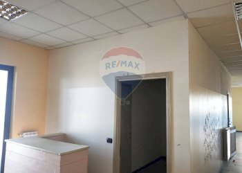 Non correlato - Office Via Aronco
 
14, Castelletto Sopra Ticino - photo 3