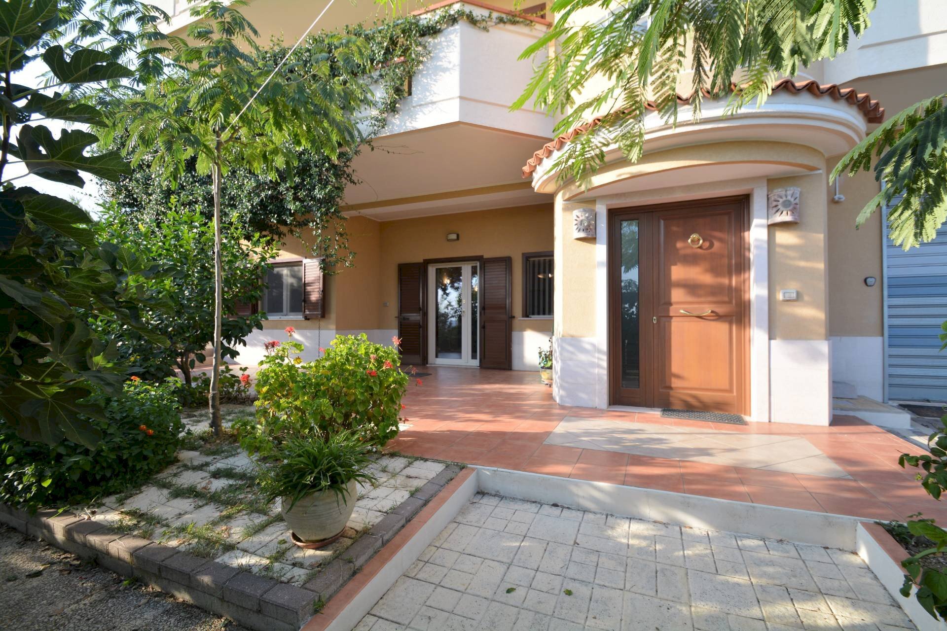 Foto 2 - Casa semi indipendente Via Francesco Lenge
s.n., Montescaglioso - foto 2