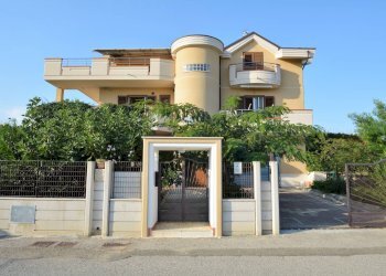 Foto 8 - Casa semi indipendente Via Francesco Lenge
 
s.n., Montescaglioso - foto 8